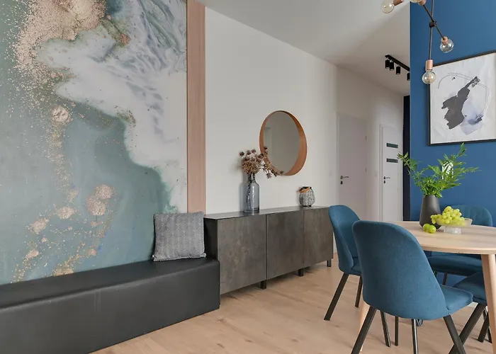 Rajska Center By Downtown Apartman *